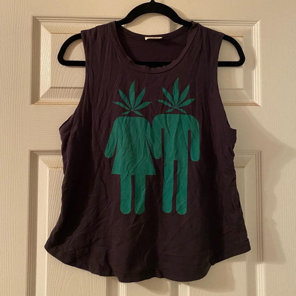 Graphic Tank